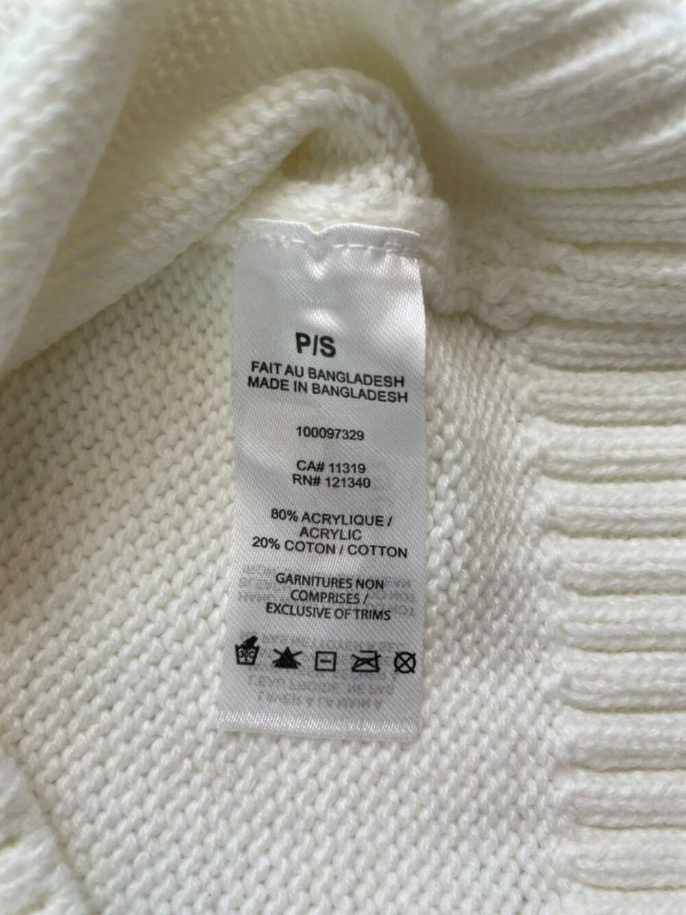 Garage Roxy Supersoft Crew LS Sweater Snow White Women's Size Small MSRP$55 NWT - Picture 6 of 6